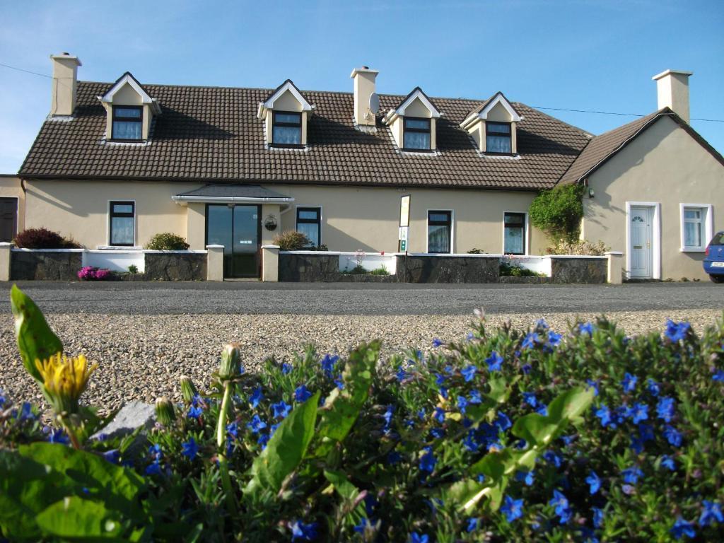 Riverdale Farmhouse Bed and Breakfast Doolin Esterno foto